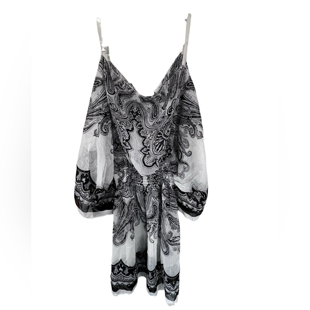 NWT Black and White Paisley Off the Shoulder Top